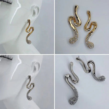 Chic Geo Line Design Post Back Earrings