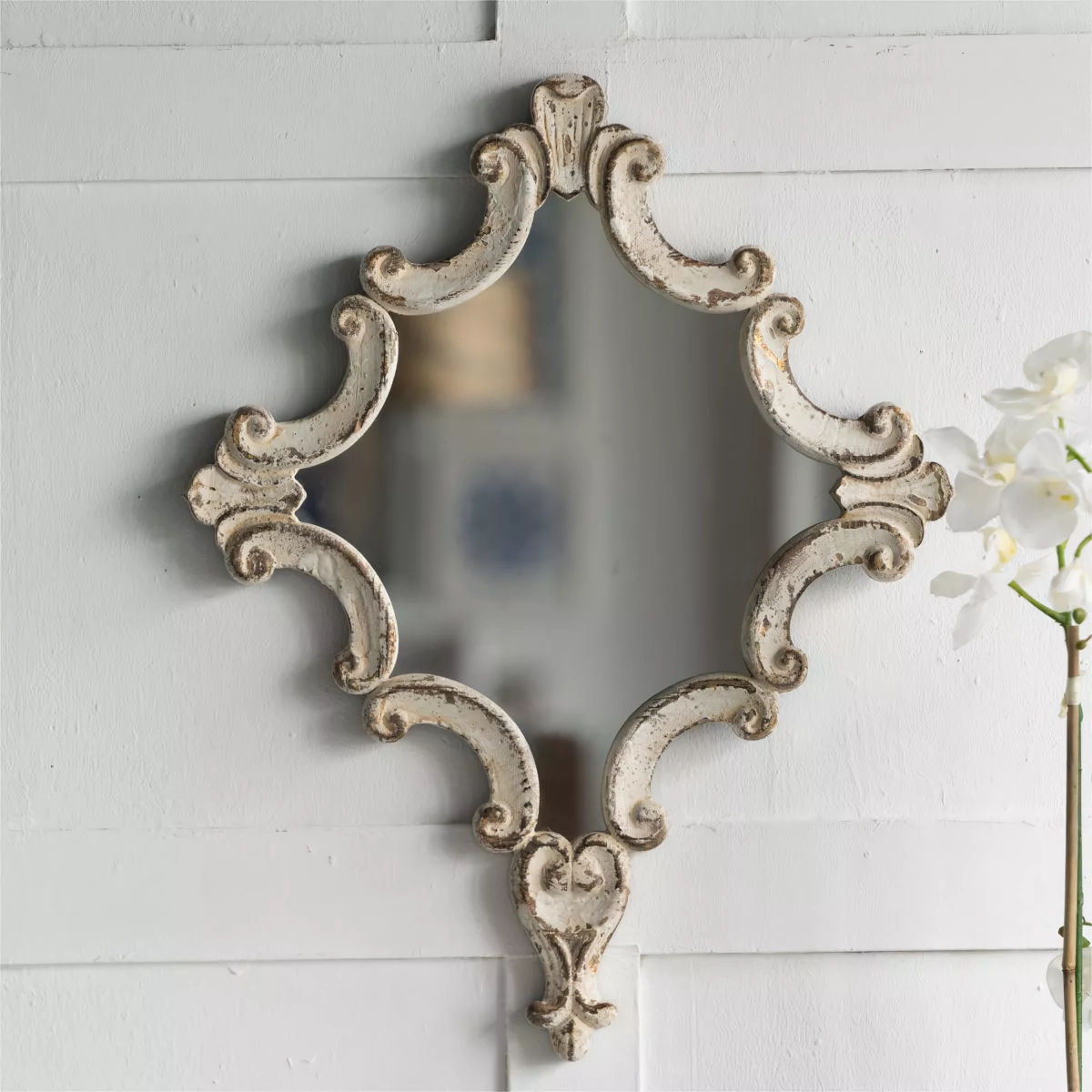 Add a touch of elegance and Nordic-inspired flair to your home with the Modern Square Macrame Wall Mirror. Crafted with a high-quality glass mirror and a textured macrame frame, this decorative piece serves both as a functional mirror and a stylish statement for any room. Perfect for living rooms, bedrooms, or hallways, its versatile design enhances any decor with a modern, yet retro twist. With its optimal size and sturdy construction, this mirror creates the illusion of space while bringing warmth and sophistication to your home.