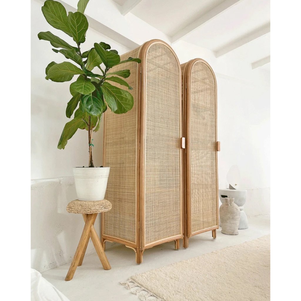 Introducing our Modern Rattan Wardrobe, a sophisticated blend of natural beauty and functionality. Crafted from high-quality plant rattan, this compact wardrobe features a single vertical hinged door for easy access and space efficiency. Perfect for small bedrooms, homestays, or apartments, it offers a seamless fit into modern interiors while providing sturdy, reliable storage. Fully assembled for your convenience, this wardrobe brings both style and practicality to your home with its elegant design and durable construction. Transform your space today with this stylish, functional piece!